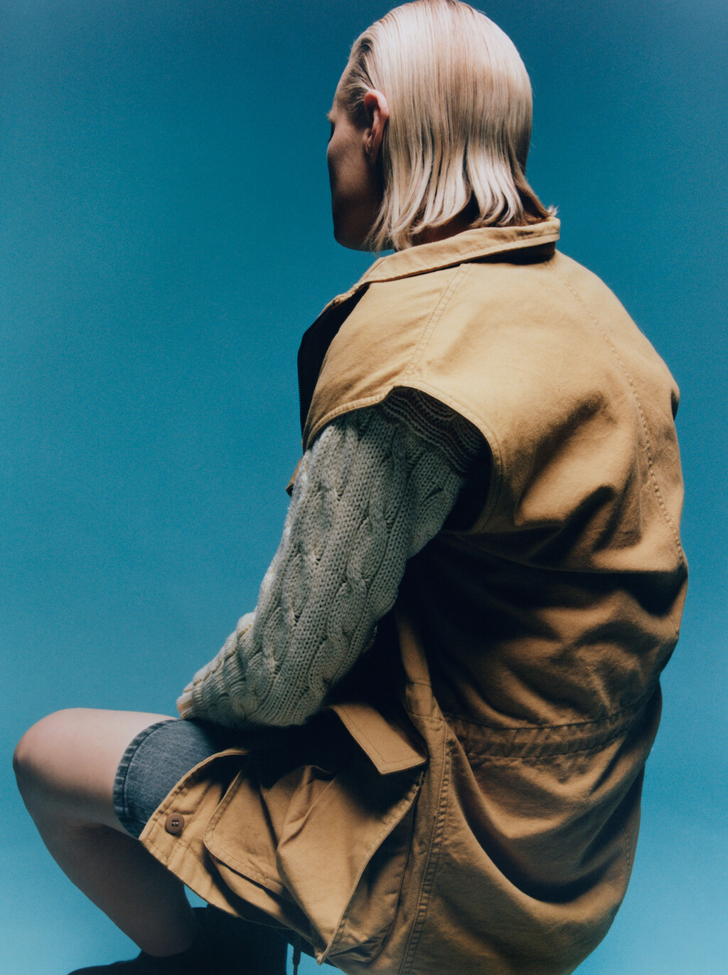 HommeGirls - © Artlist