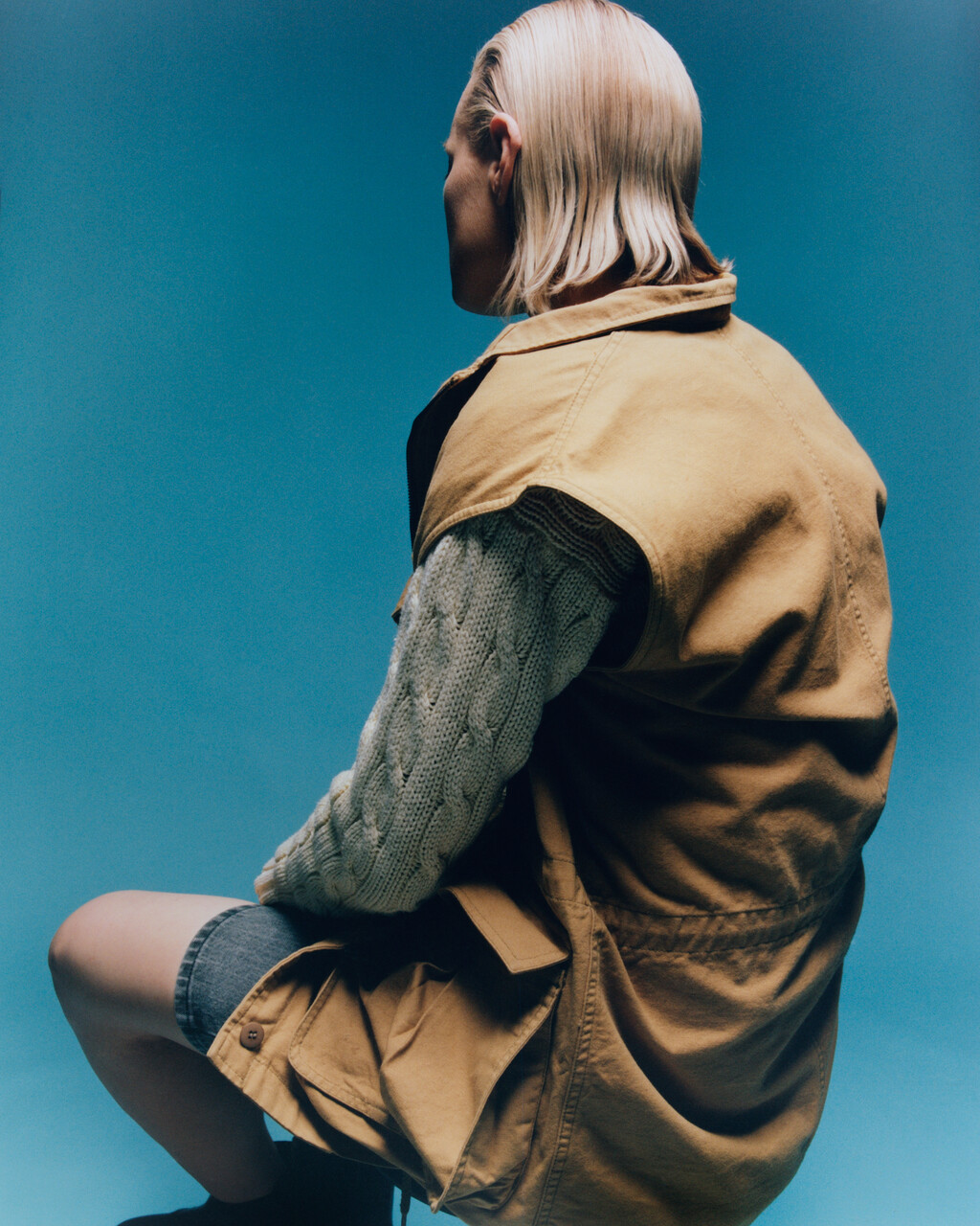 HommeGirls - © Artlist