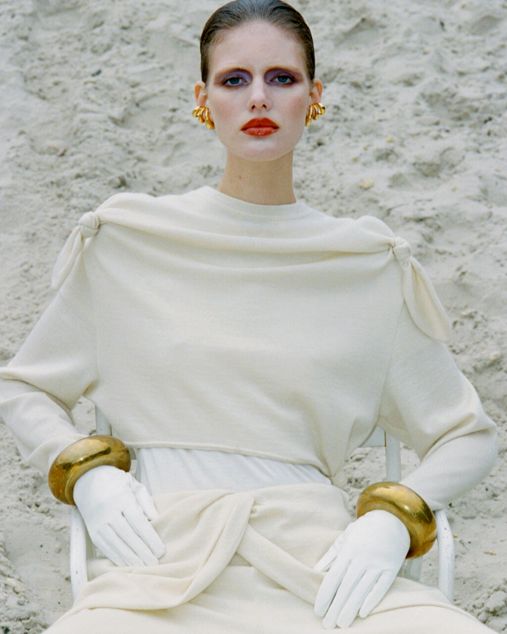 Document Journal - © Artlist