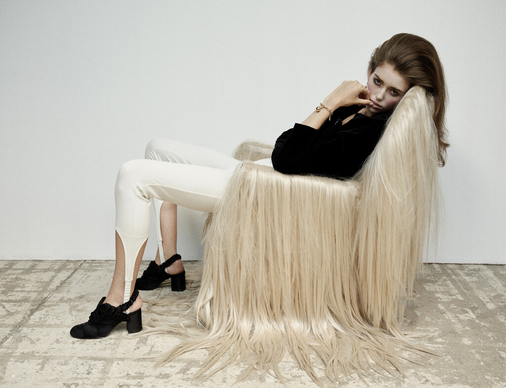 Pop Magazine - © Artlist