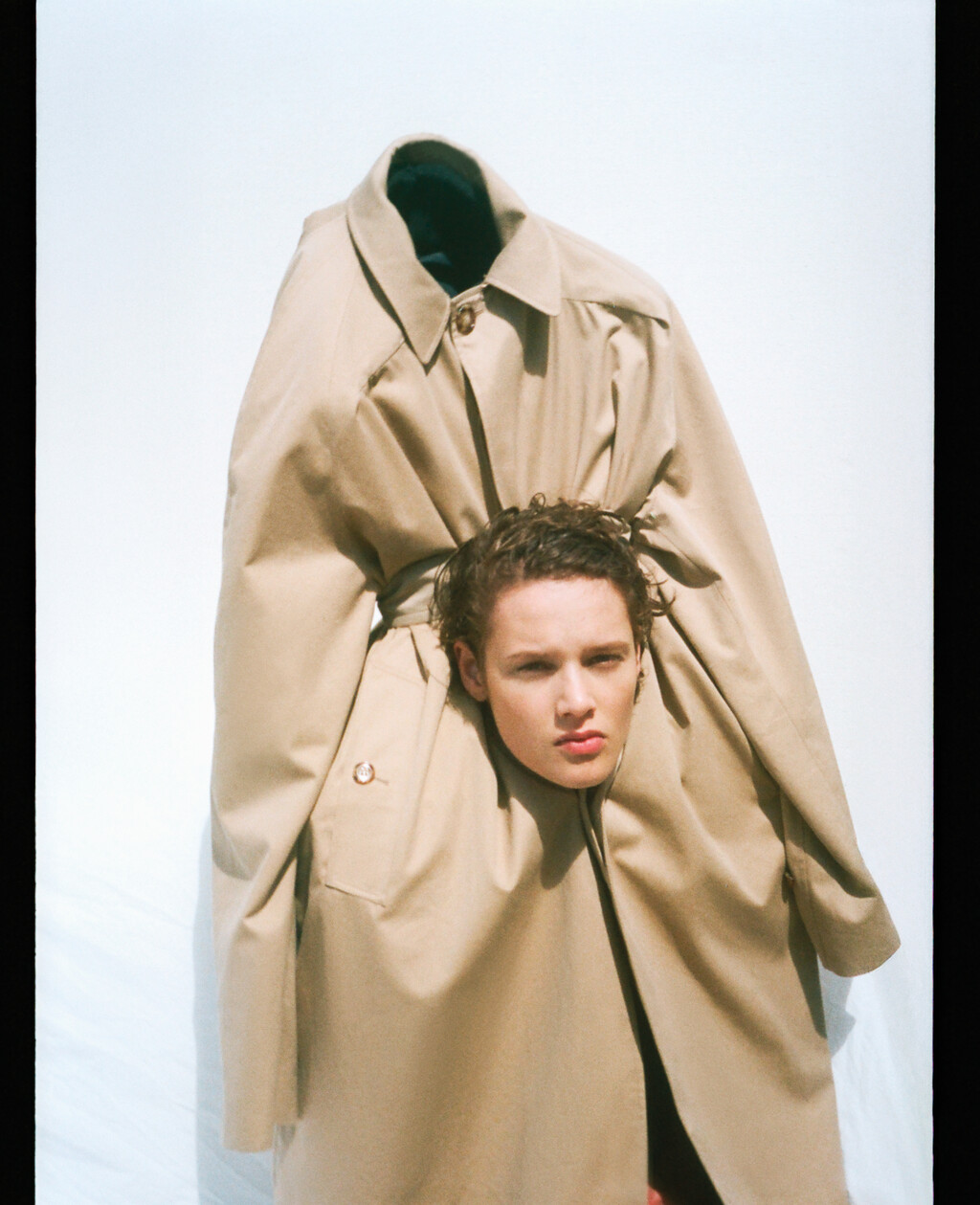 Purple Magazine - © Artlist