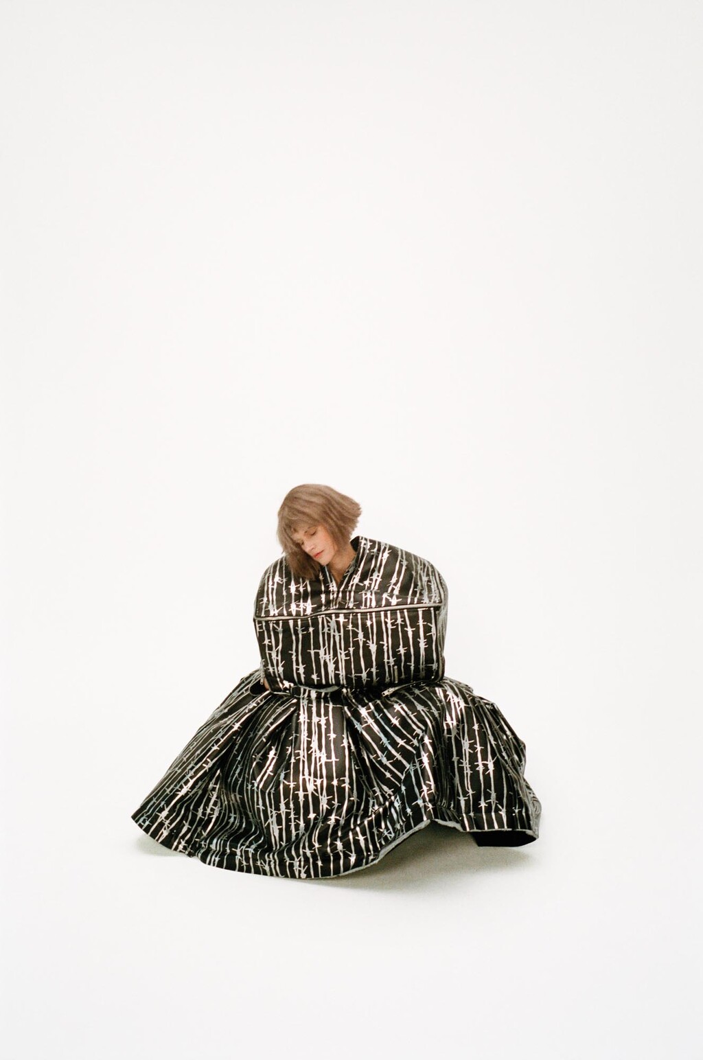 Purple Magazine - © Artlist