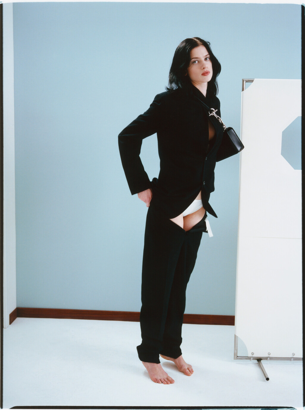 The Gentlewoman - © Artlist