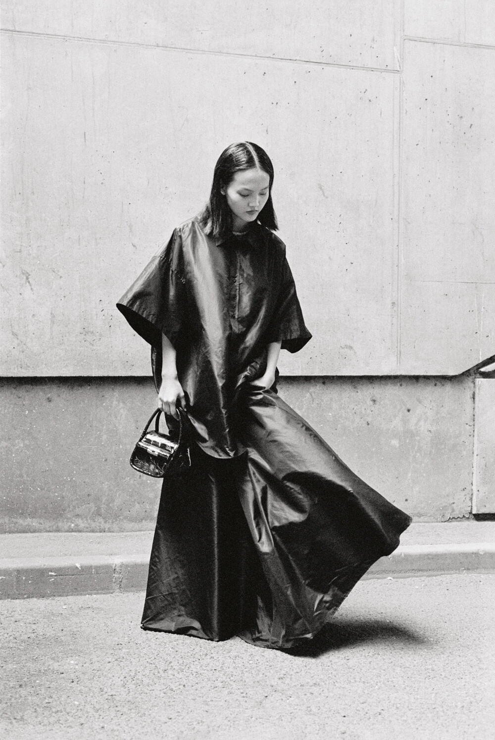 The Gentlewoman - © Artlist