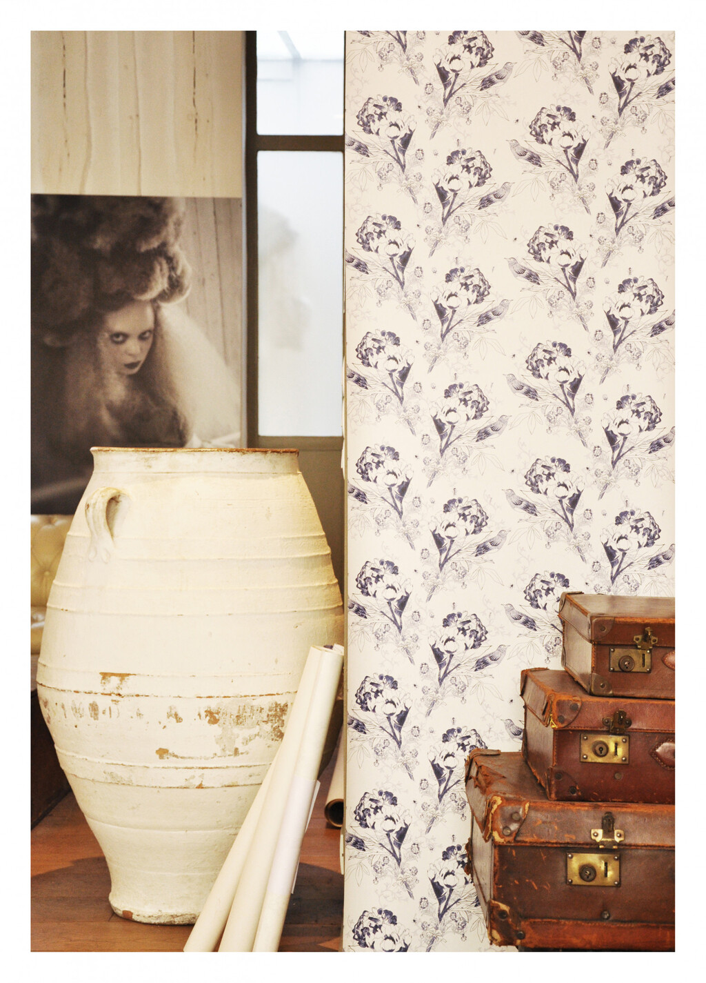 Soon Salon - © Artlist