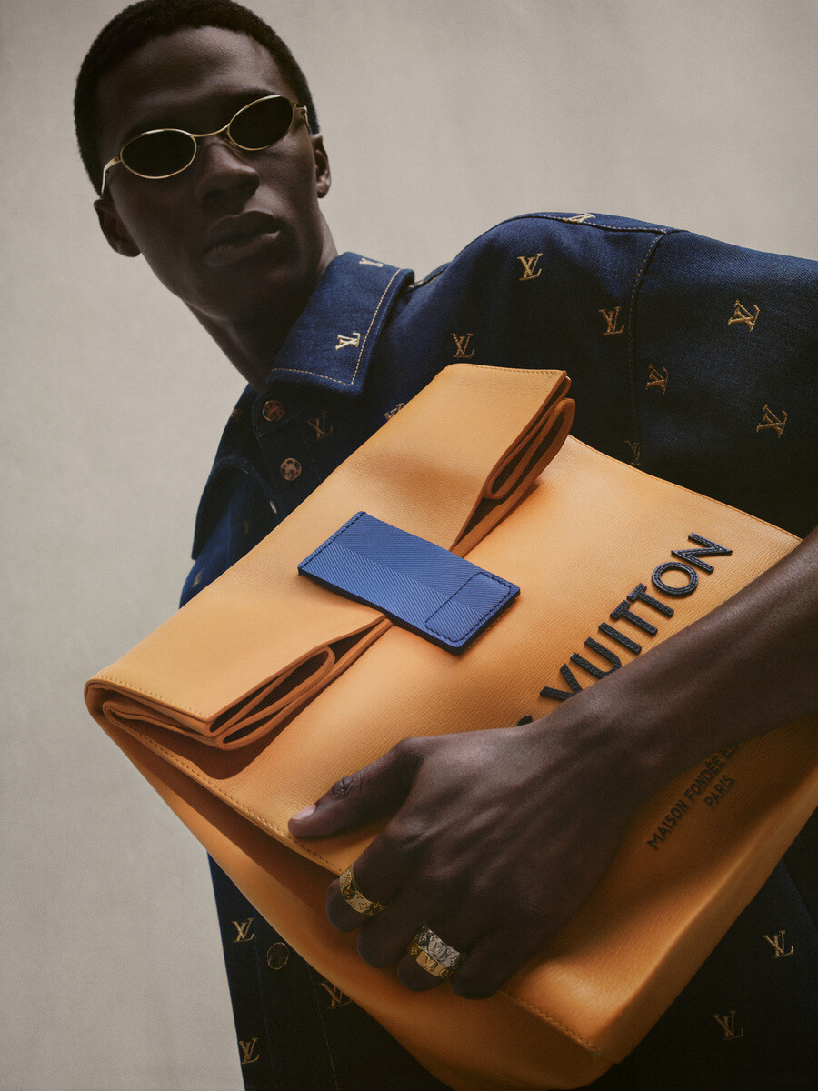 Louis Vuitton - © Artlist