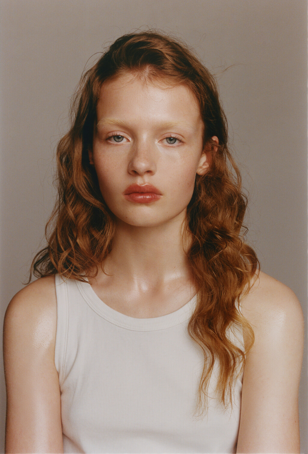 Ella, Amar & Janina - © Artlist