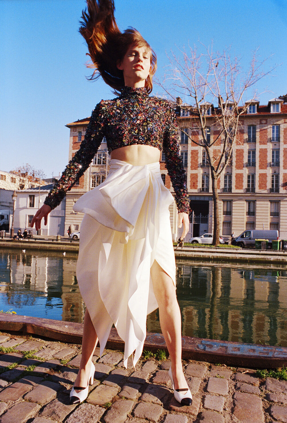 Harper&#8217;s Bazaar US - © Artlist