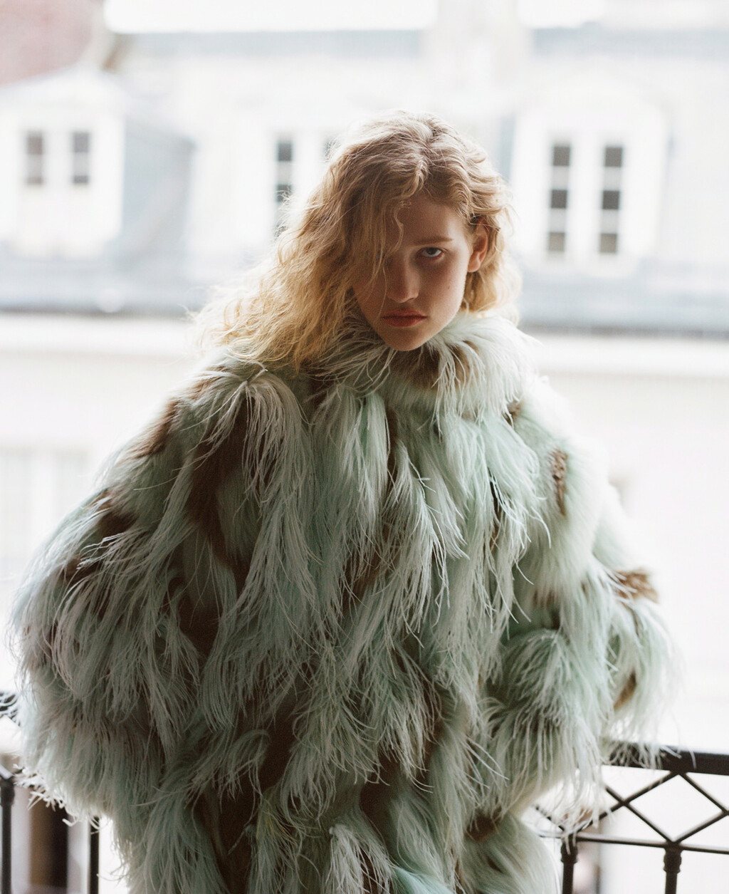 Crosscurrent - © Artlist