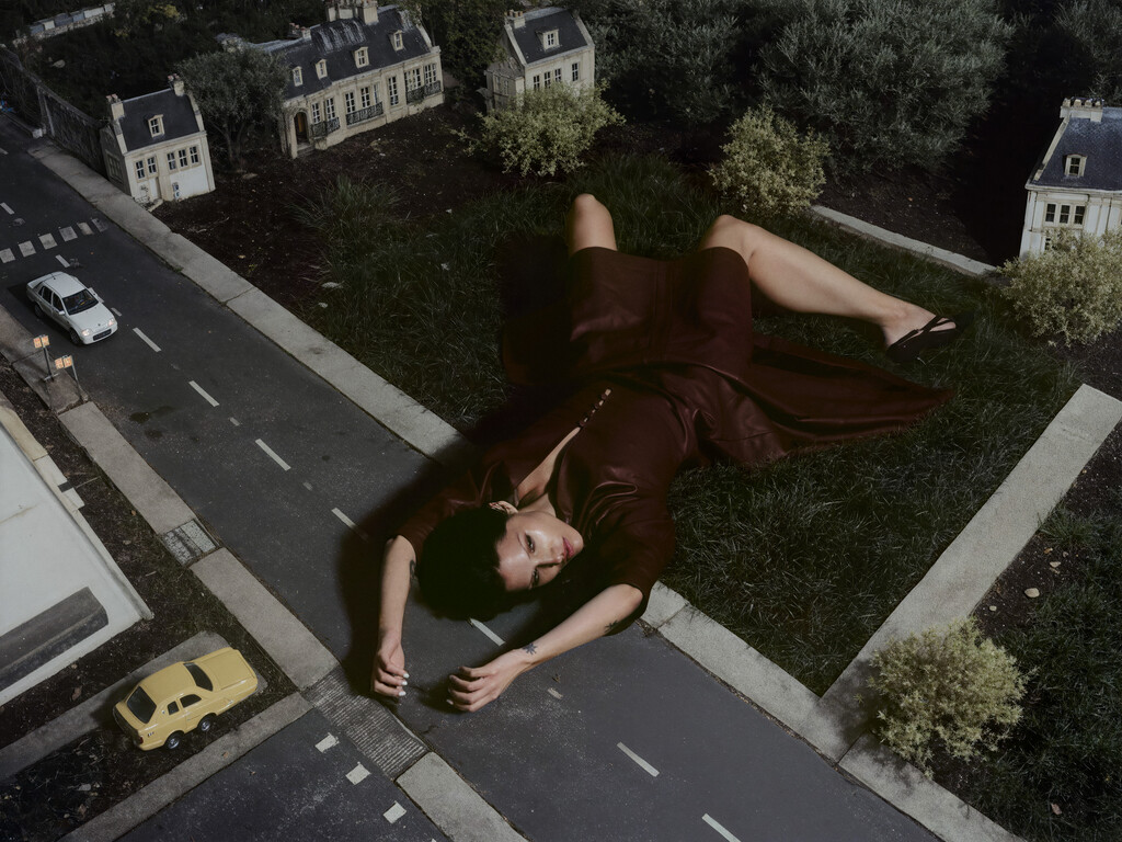 Pop Magazine - © Artlist