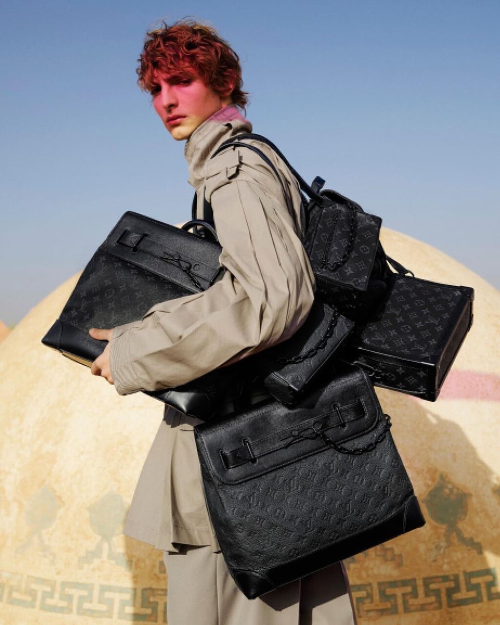 Louis Vuitton - © Artlist