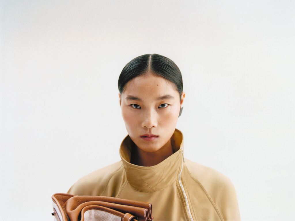 Le Monde D’Hermès - © Artlist