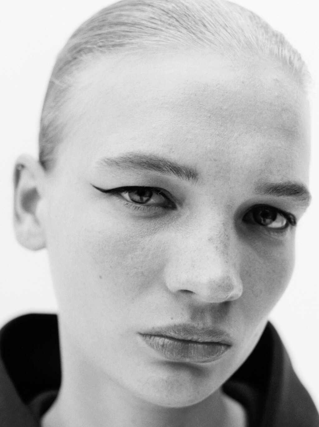 Self Service - © Artlist