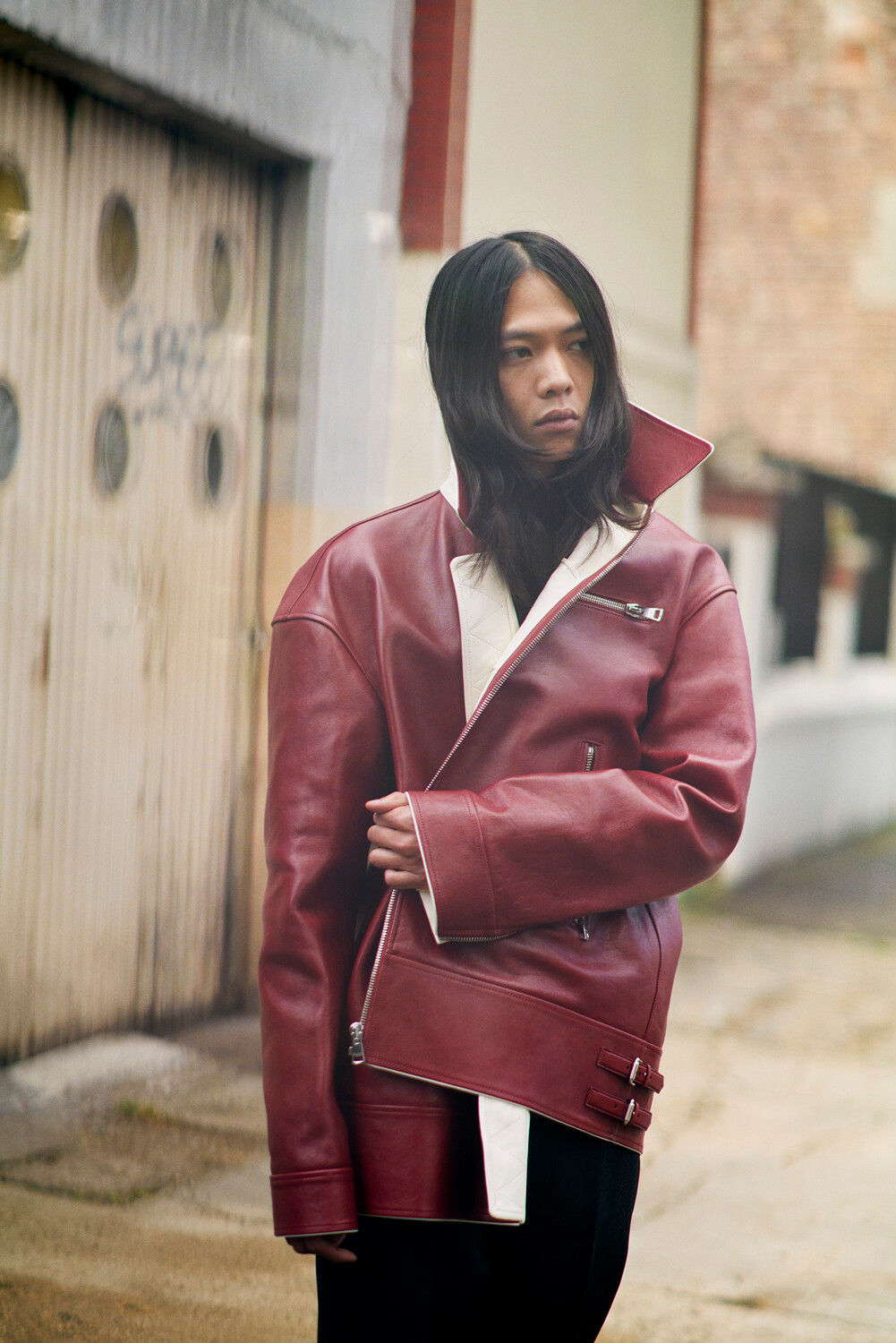 T Magazine - © Artlist