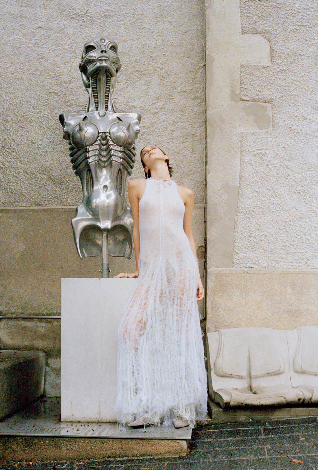 The Face Magazine - © Artlist