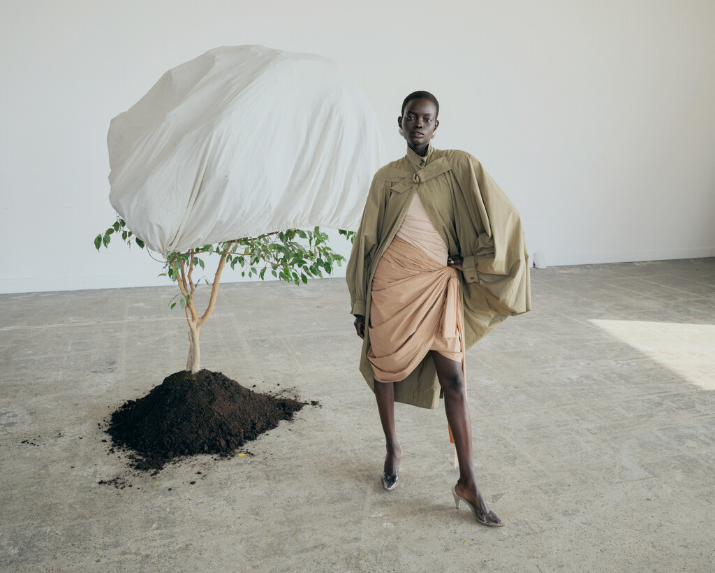 Present Space - © Artlist