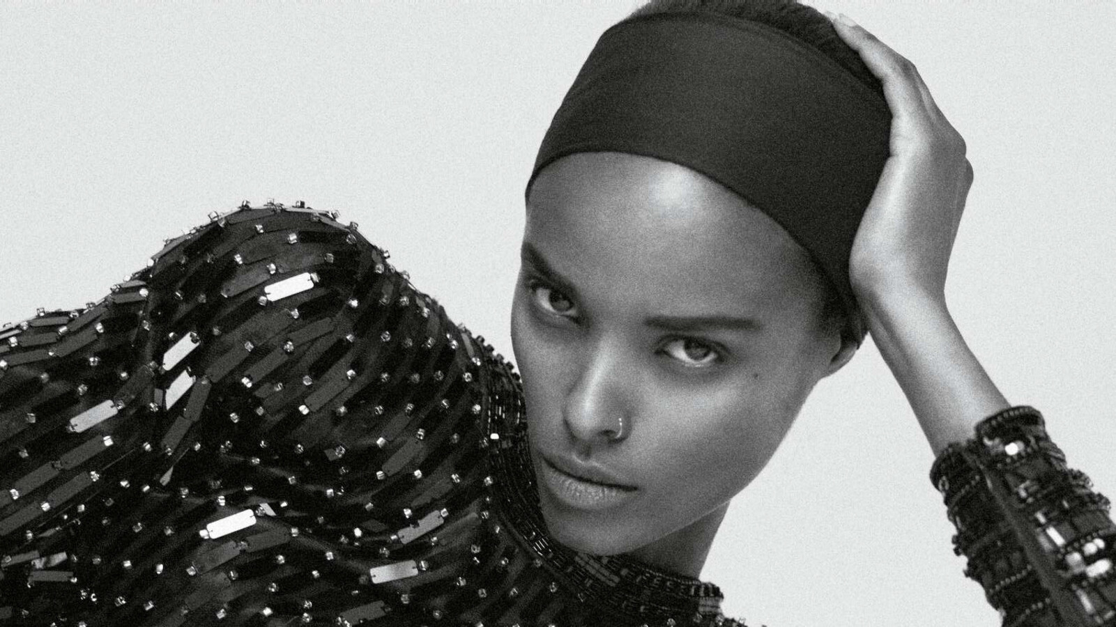 Elle - © Artlist