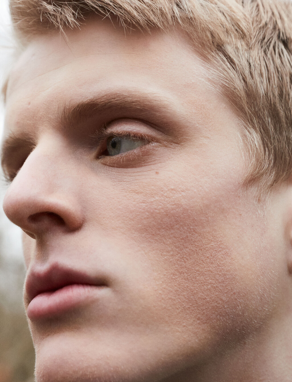 Replica Man - © Artlist