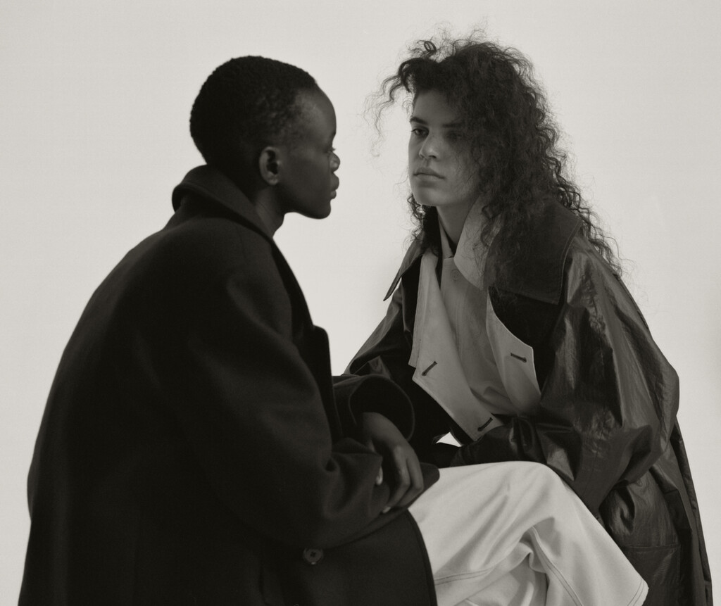 Alla Carta Magazine - © Artlist