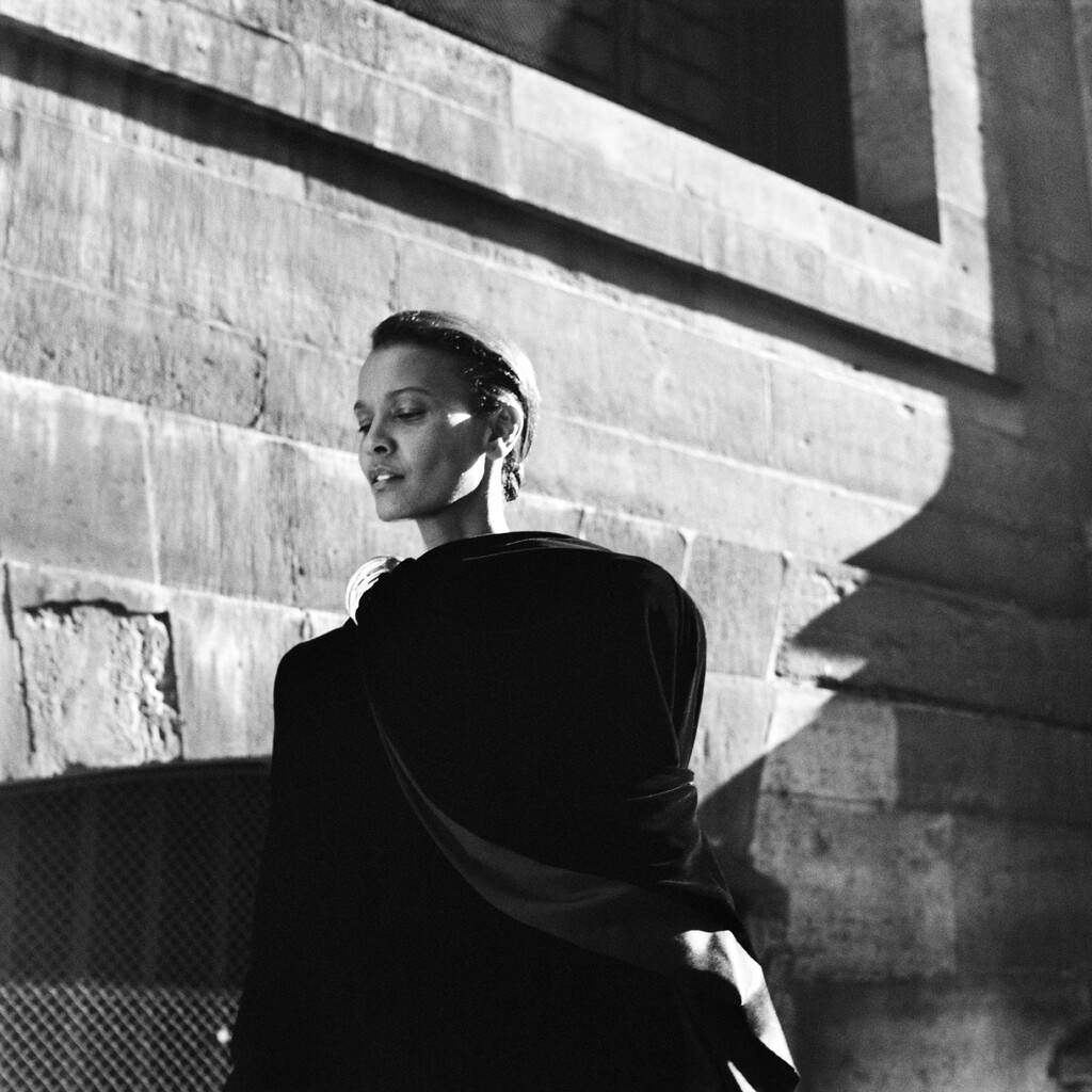 Holiday Magazine - © Artlist